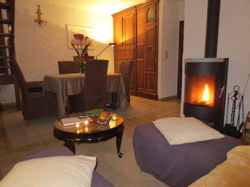 Hotel Les Ardillieres Du Pont D'Oye Habay-la-Neuve Værelse billede
